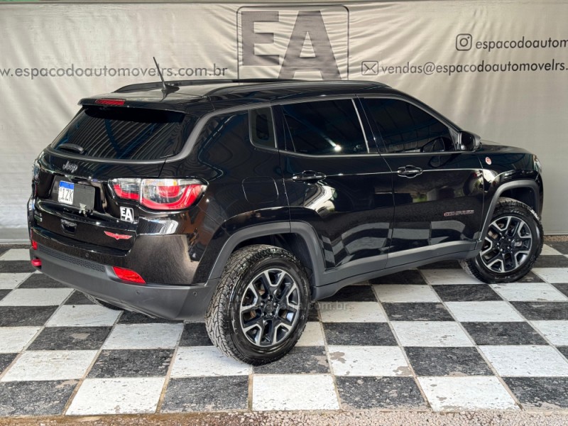 COMPASS 2.0 TRAILHAWK TD350 TURBO DIESEL 4X4 4P AUTOMÁTICO - 2019 - NOVA PRATA