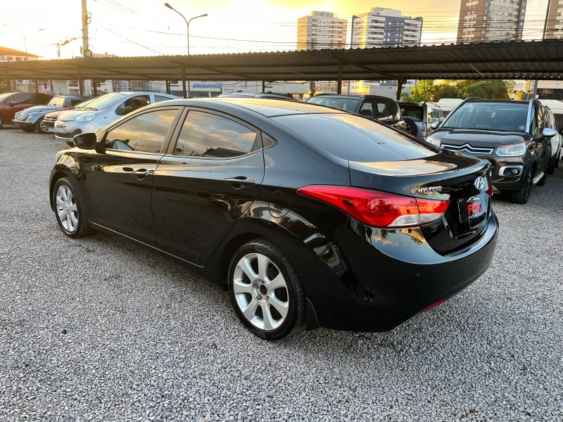 ELANTRA 1.8 GLS 16V GASOLINA 4P AUTOMÁTICO - 2013 - CAXIAS DO SUL