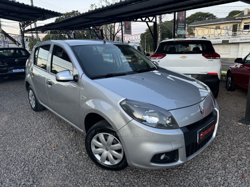 SANDERO 1.0 EXPRESSION 16V FLEX 4P MANUAL - 2014 - NOVO HAMBURGO