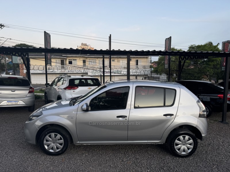 SANDERO 1.0 EXPRESSION 16V FLEX 4P MANUAL - 2014 - NOVO HAMBURGO