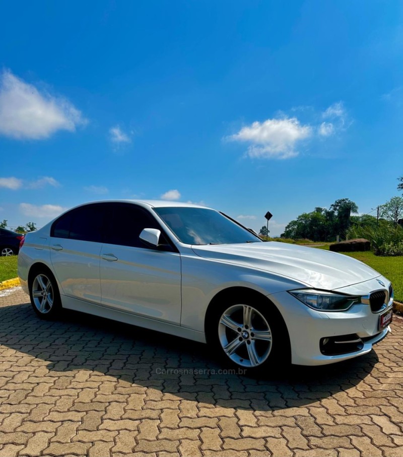 320I 2.0 16V TURBO ACTIVE FLEX 4P AUTOMÁTICO - 2015 - BOM RETIRO DO SUL