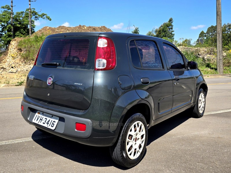 UNO 1.0 EVO VIVACE 8V FLEX 4P MANUAL - 2014 - CAXIAS DO SUL