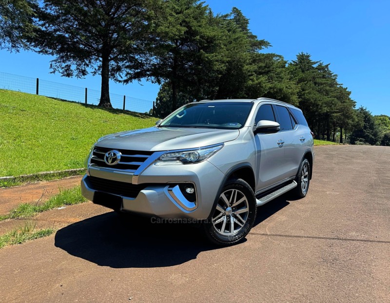 HILUX SW4 2.8 SRX 4X4 16V TURBO INTERCOOLER DIESEL 4P AUTOMÁTICO - 2019 - PASSO FUNDO