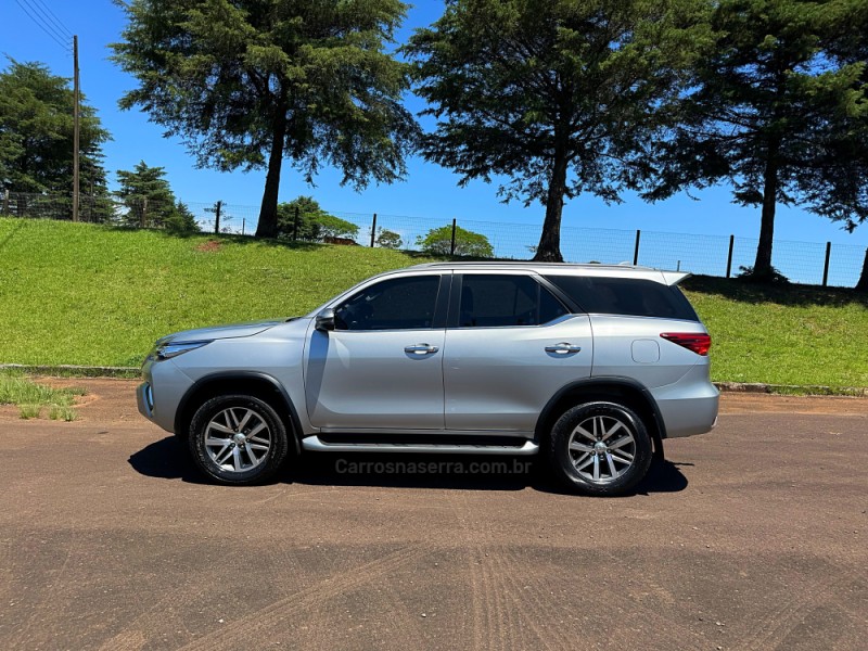 HILUX SW4 2.8 SRX 4X4 16V TURBO INTERCOOLER DIESEL 4P AUTOMÁTICO - 2019 - PASSO FUNDO