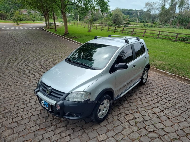 CROSSFOX 1.6 MI FLEX 8V 4P MANUAL - 2008 - BOM RETIRO DO SUL