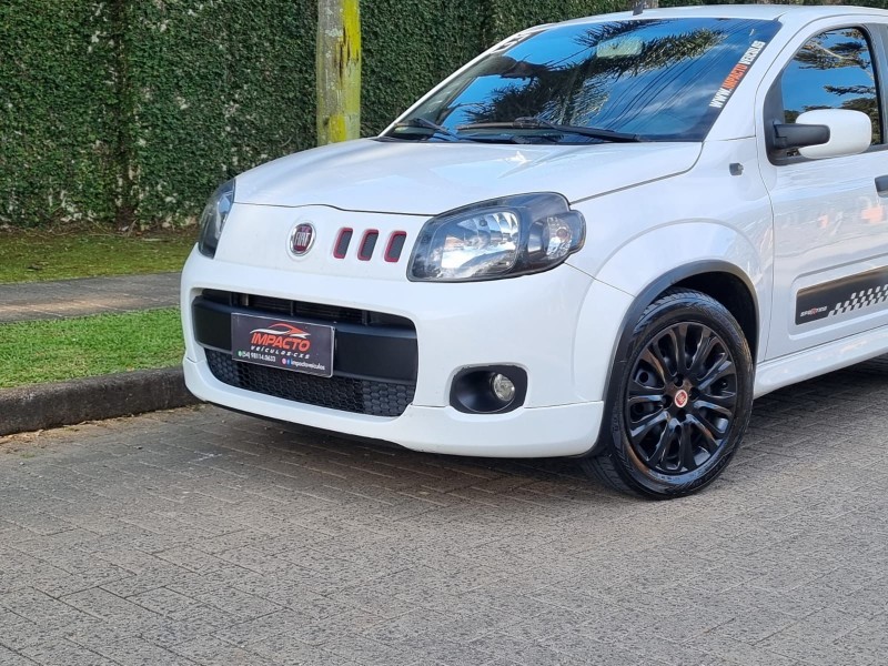 UNO 1.4 EVO SPORTING 8V FLEX 4P MANUAL - 2013 - CAXIAS DO SUL