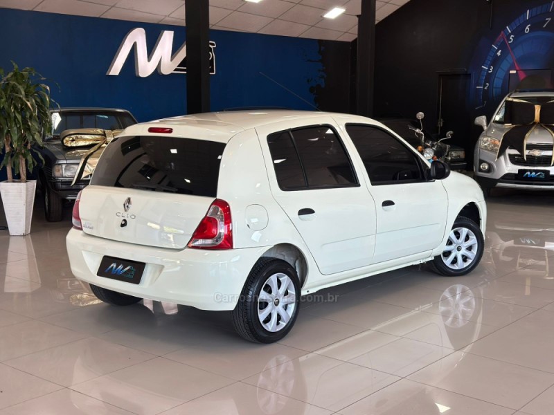 CLIO 1.0 EXPRESSION 16V FLEX 4P MANUAL - 2014 - ESTâNCIA VELHA