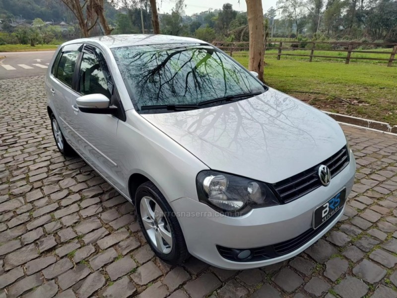 POLO 1.6 MI 8V E-FLEX 4P MANUAL - 2014 - BOM RETIRO DO SUL