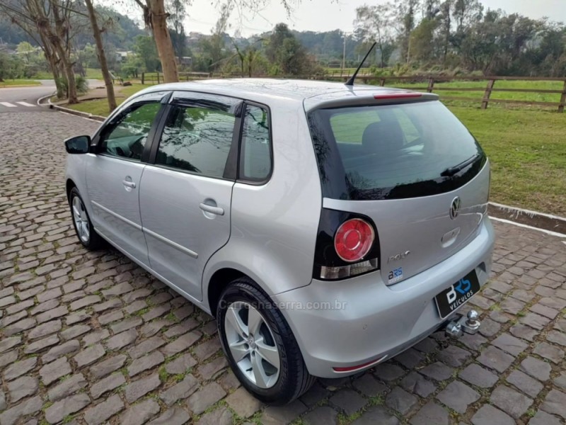 POLO 1.6 MI 8V E-FLEX 4P MANUAL - 2014 - BOM RETIRO DO SUL