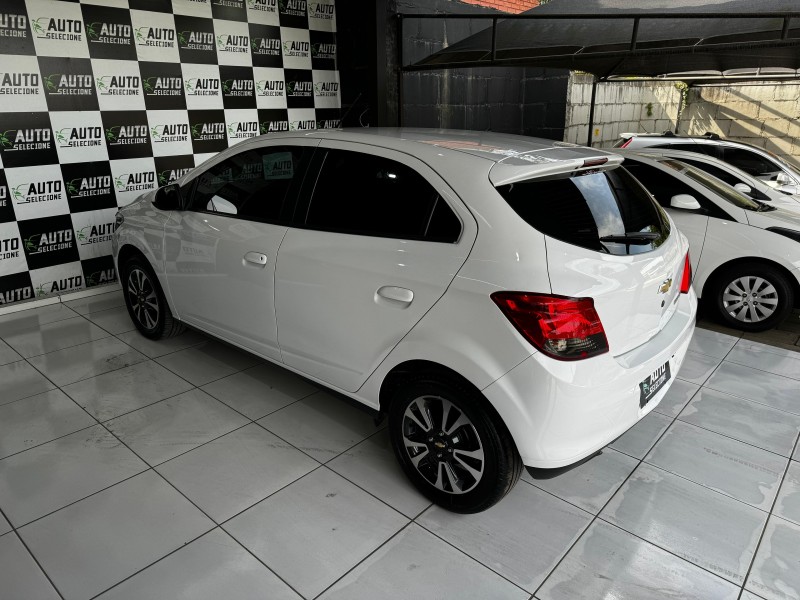 ONIX 1.4 MPFI LTZ 8V FLEX 4P AUTOMÁTICO - 2015 - CAXIAS DO SUL