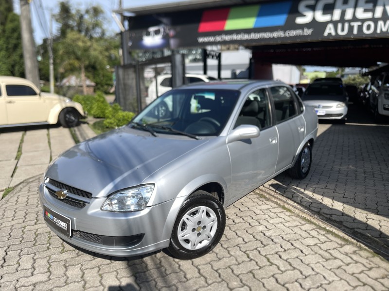 CLASSIC 1.0 MPFI LS 8V FLEX 4P MANUAL - 2015 - NOVA PETRóPOLIS