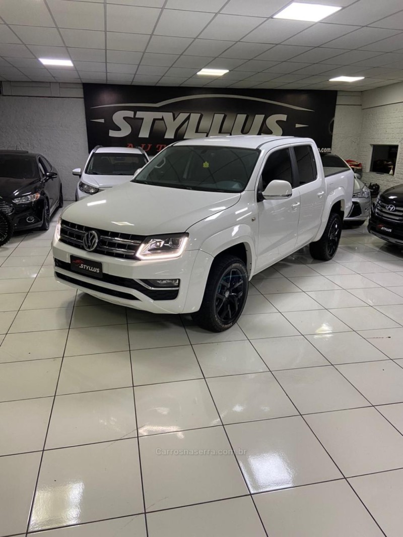 AMAROK 2.0 HIGHLINE 4X4 CD 16V TURBO INTERCOOLER DIESEL 4P AUTOMÁTICO - 2017 - ESTâNCIA VELHA