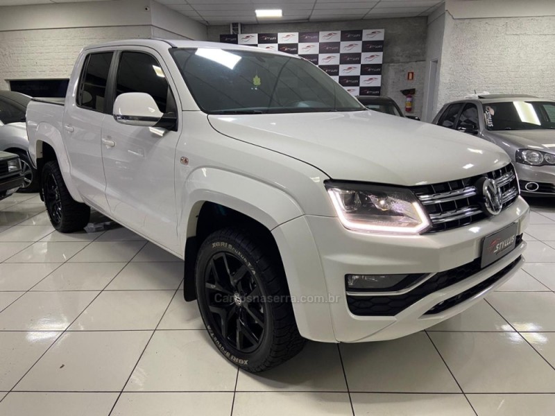 AMAROK 2.0 HIGHLINE 4X4 CD 16V TURBO INTERCOOLER DIESEL 4P AUTOMÁTICO - 2017 - ESTâNCIA VELHA