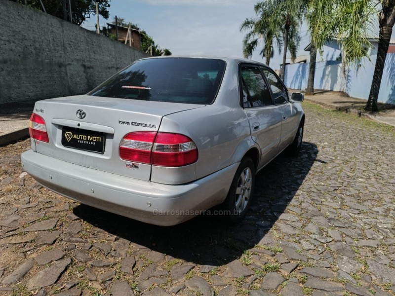 COROLLA 1.8 XEI 16V GASOLINA 4P AUTOMÁTICO - 2000 - IVOTI