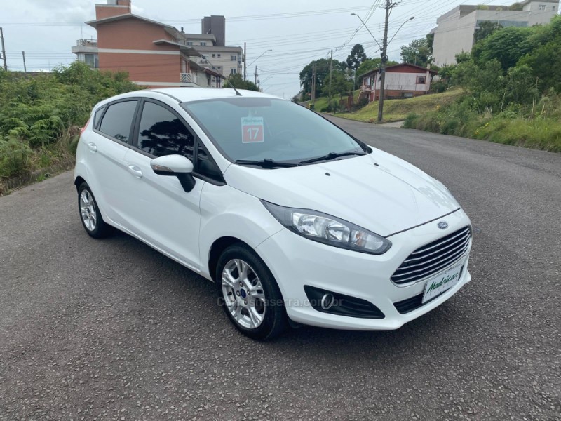 FIESTA 1.6 SEL HATCH 16V FLEX 4P MANUAL - 2017 - FLORES DA CUNHA