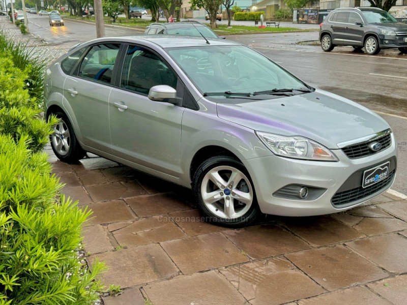 FOCUS 1.6 GLX 8V GASOLINA 4P MANUAL - 2013 - LAGOA VERMELHA