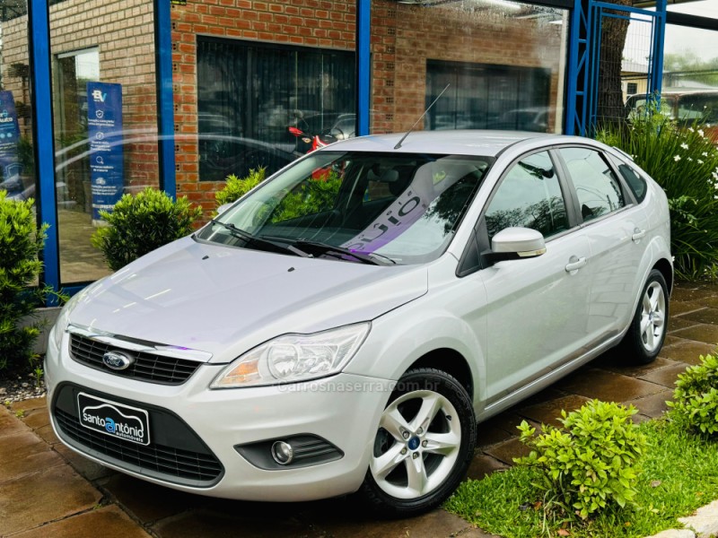 FOCUS 1.6 GLX 8V GASOLINA 4P MANUAL