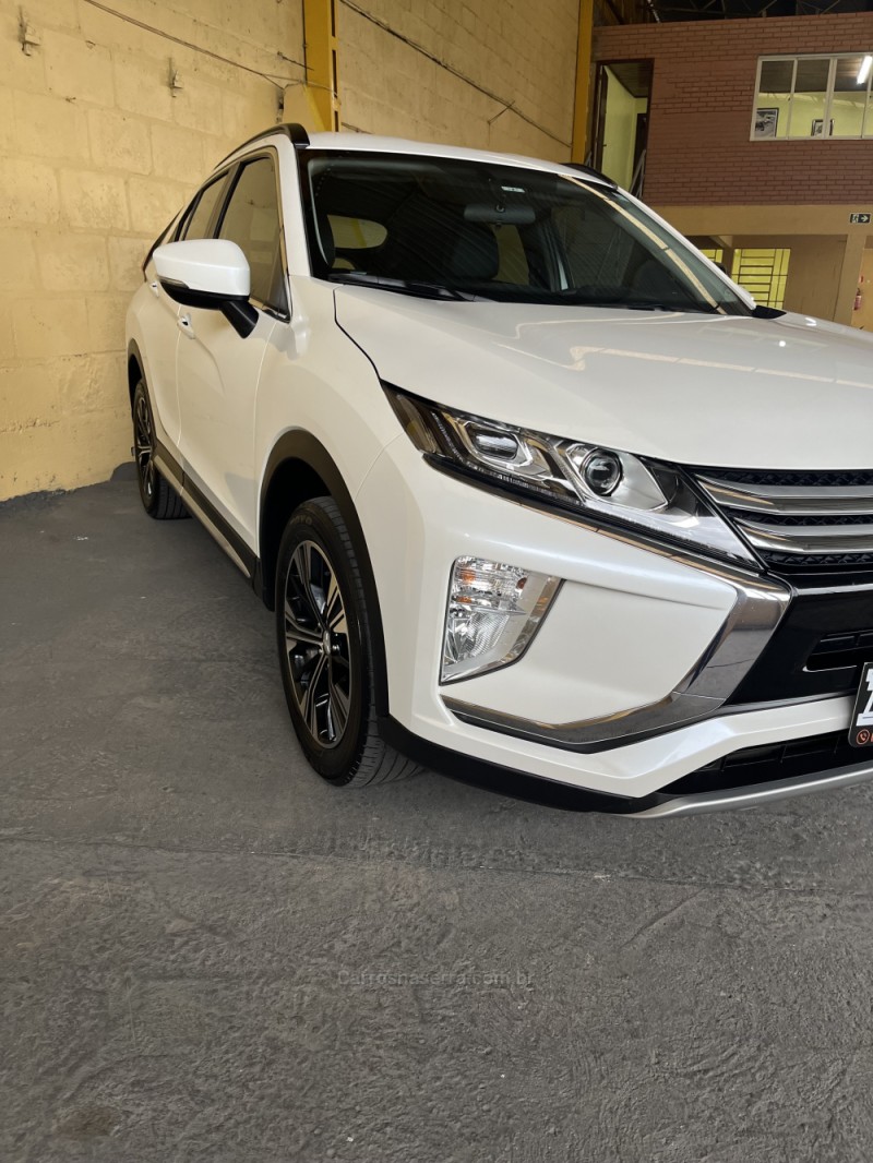 ECLIPSE CROSS 1.5 HPE 16V GASOLINA 4P AUTOMÁTICO - 2022 - CAXIAS DO SUL