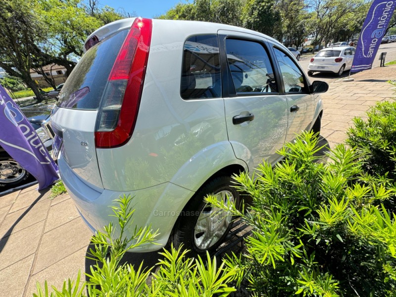 FIESTA 1.6 MPI HATCH 8V FLEX 4P MANUAL - 2012 - LAGOA VERMELHA