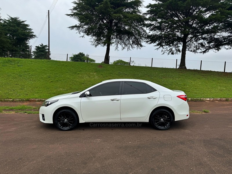 COROLLA 2.0 XEI 16V FLEX 4P AUTOMÁTICO - 2017 - PASSO FUNDO