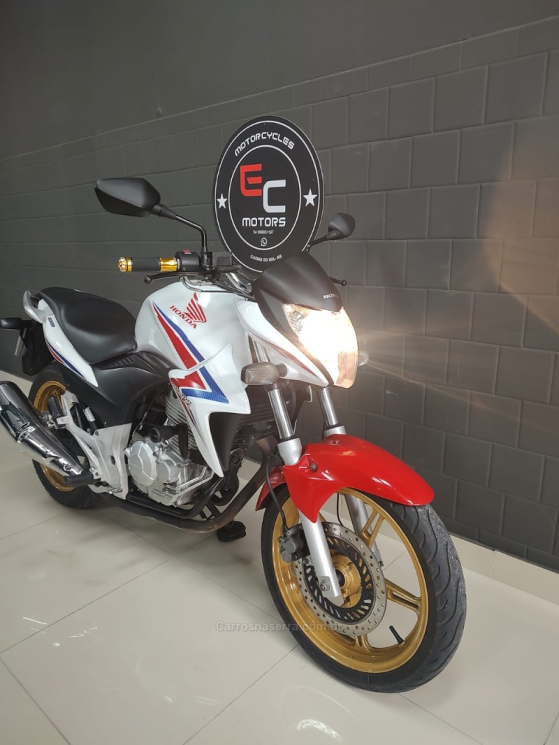 CB 300R  - 2015 - CAXIAS DO SUL