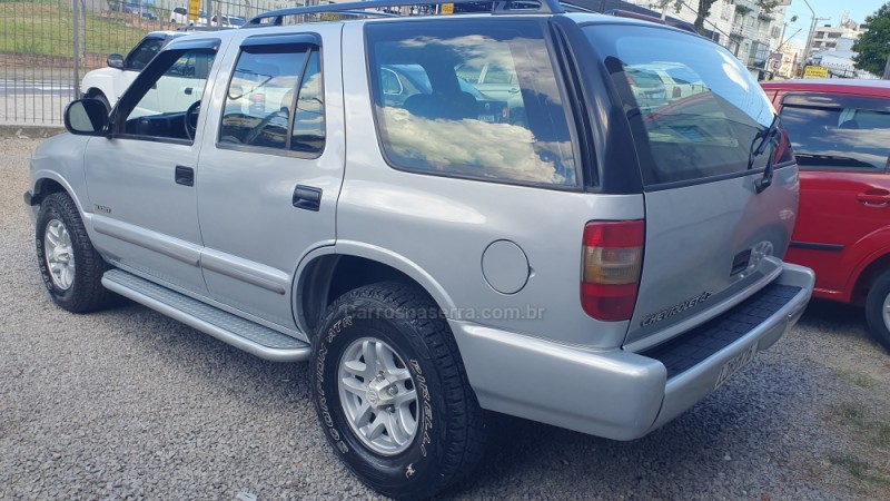 BLAZER 2.2 MPFI DLX 4X2 8V GASOLINA 4P MANUAL - 2000 - CAXIAS DO SUL