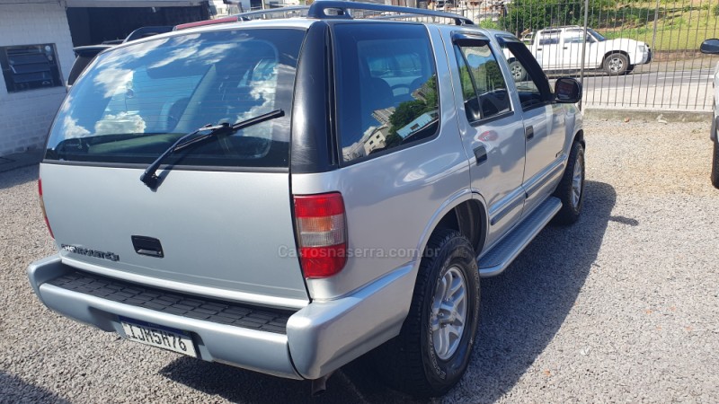 BLAZER 2.2 MPFI DLX 4X2 8V GASOLINA 4P MANUAL - 2000 - CAXIAS DO SUL