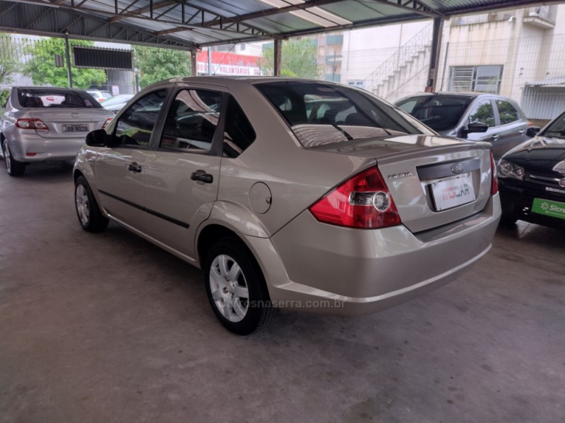 FIESTA 1.0 MPI SEDAN 8V FLEX 4P MANUAL - 2006 - GARIBALDI