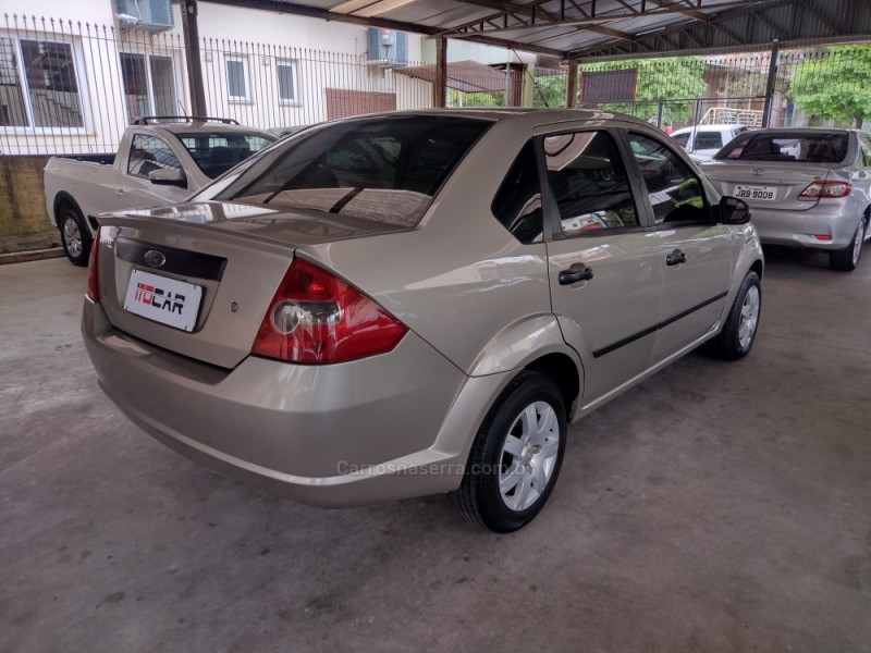 FIESTA 1.0 MPI SEDAN 8V FLEX 4P MANUAL - 2006 - GARIBALDI