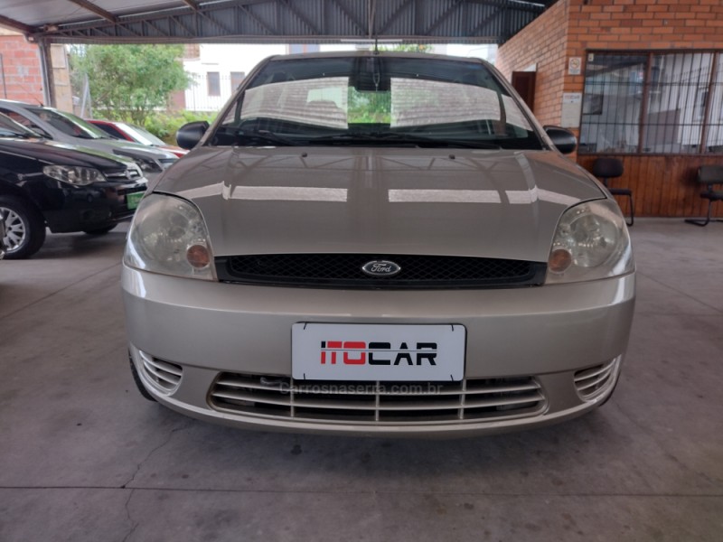 FIESTA 1.0 MPI SEDAN 8V FLEX 4P MANUAL - 2006 - GARIBALDI