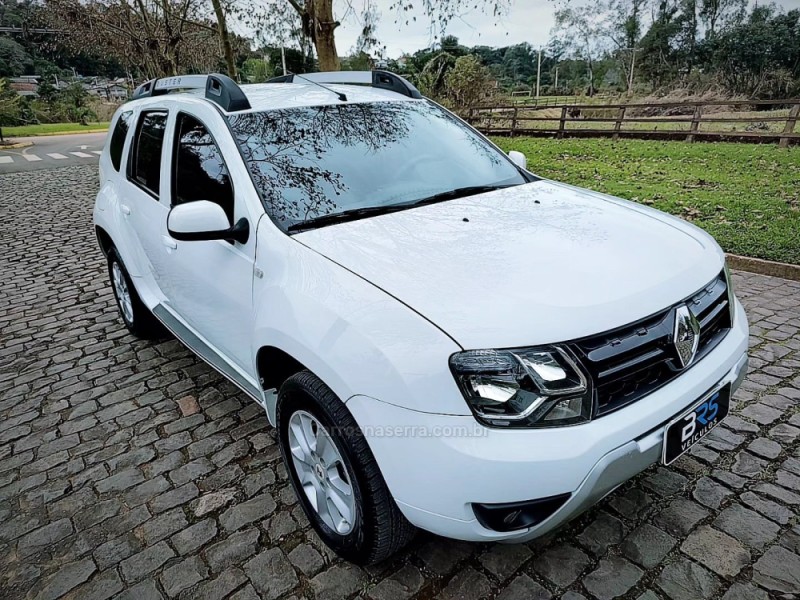 DUSTER 2.0 DYNAMIQUE 4X2 16V FLEX 4P AUTOMÁTICO - 2016 - BOM RETIRO DO SUL