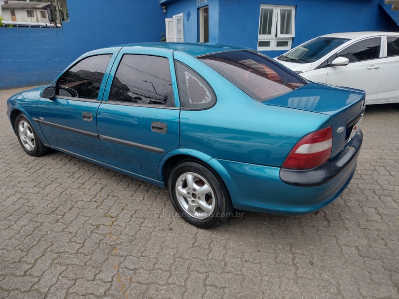 VECTRA 2.0 MPFI GLS 8V GASOLINA 4P MANUAL - 1997 - CAXIAS DO SUL