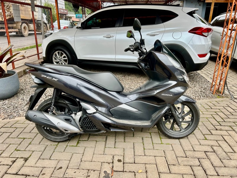 PCX 150 SPORT - 2022 - TRêS COROAS