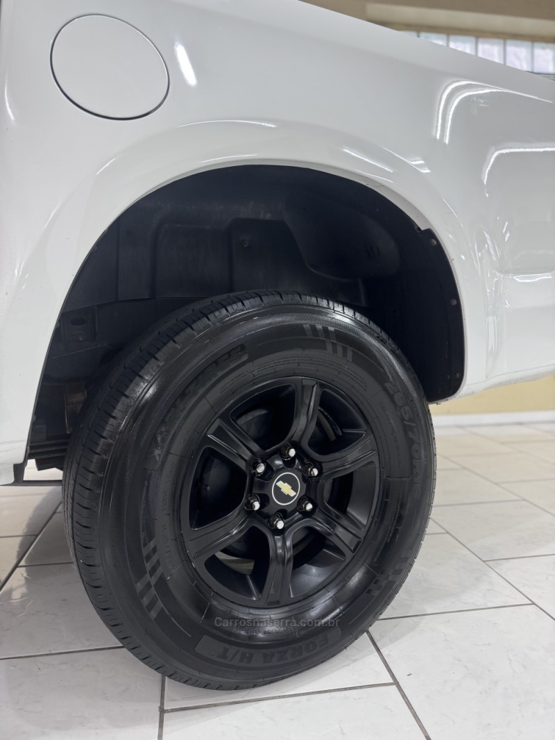 S10 2.5 ADVANTAGE 4X2 CD FLEX 4P MANUAL - 2017 - CAXIAS DO SUL