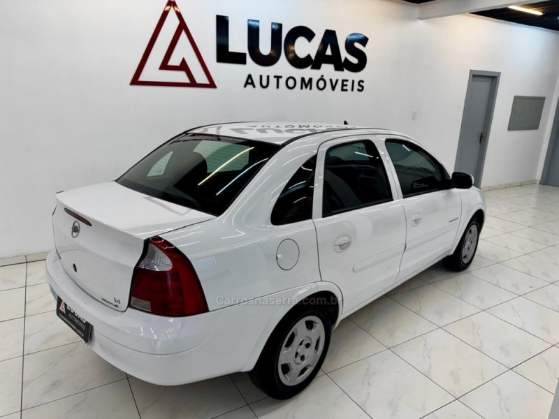 CORSA 1.4 MPFI PREMIUM 8V FLEX 4P MANUAL - 2010 - BOM RETIRO DO SUL