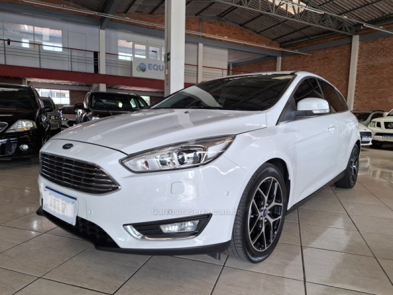 FOCUS 2.0 TITANIUM PLUS 16V FLEX 4P AUTOMÁTICO - 2016 - BENTO GONçALVES