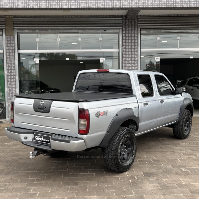 FRONTIER 2.5 XE 4X4 CD TURBO ELETRONIC DIESEL 4P MANUAL - 2006 - VACARIA