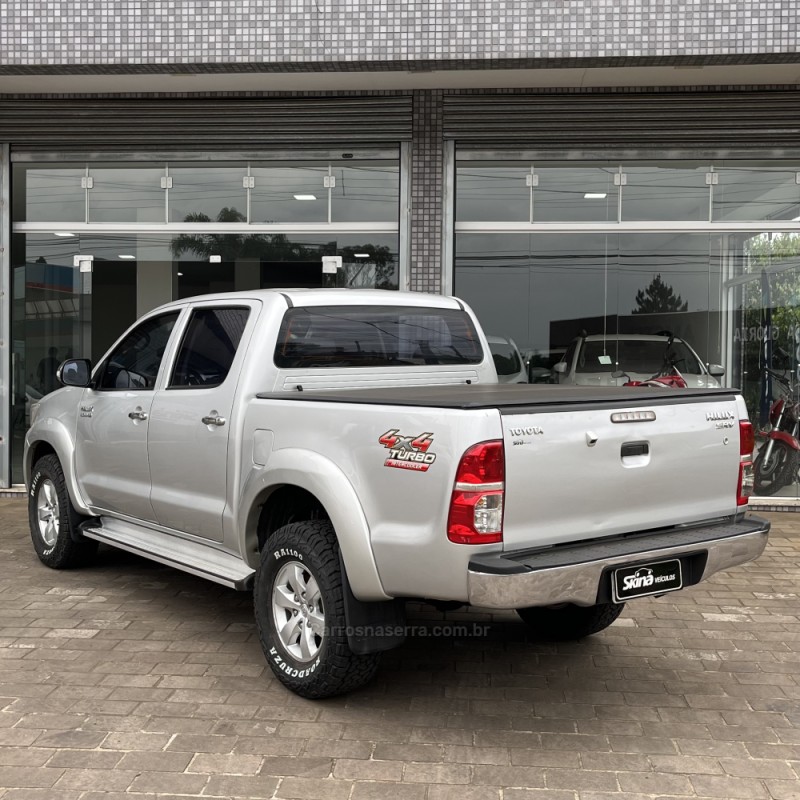 HILUX 3.0 SRV 4X4 CD 16V TURBO INTERCOOLER DIESEL 4P AUTOMÁTICO - 2014 - VACARIA