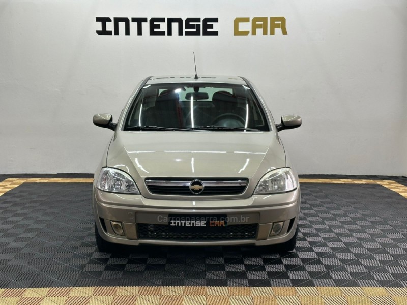 CORSA 1.4 MPFI PREMIUM SEDAN 8V FLEX 4P MANUAL - 2010 - NOVO HAMBURGO