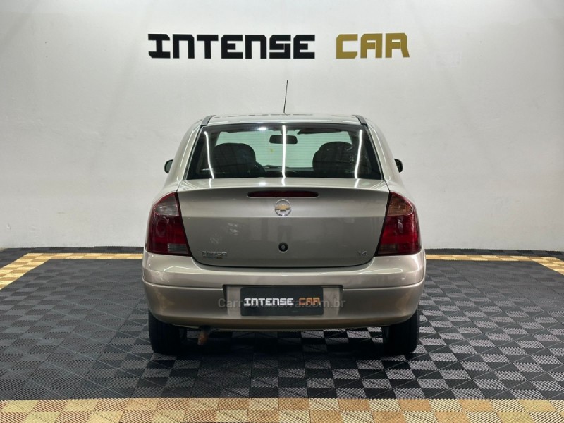 CORSA 1.4 MPFI PREMIUM SEDAN 8V FLEX 4P MANUAL - 2010 - NOVO HAMBURGO