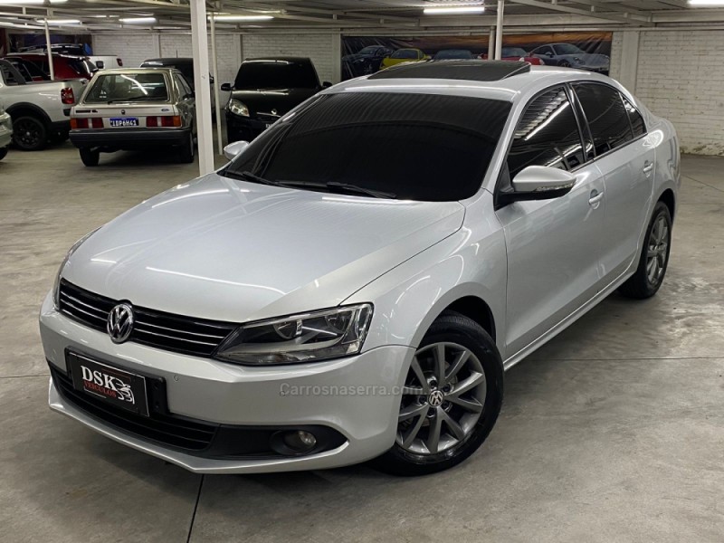 jetta 2.0 comfortline flex 4p tiptronic 2011 caxias do sul