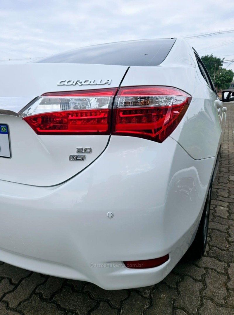 COROLLA 2.0 XEI 16V FLEX 4P AUTOMÁTICO - 2017 - LAJEADO