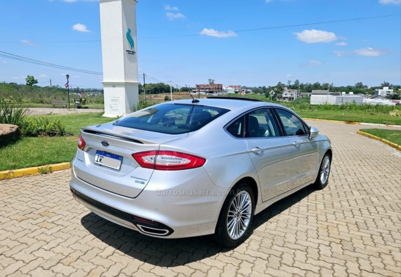 FUSION 2.0 TITANIUM PLUS AWD 16V GASOLINA 4P AUTOMÁTICO - 2015 - LAJEADO