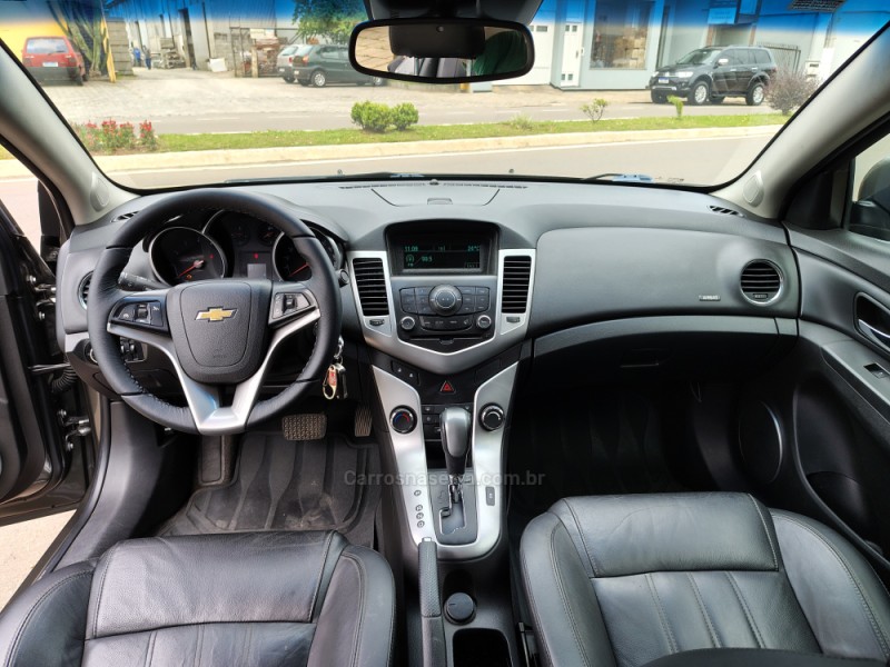 CRUZE 1.8 LT 16V FLEX 4P AUTOMÁTICO - 2014 - GUAPORé