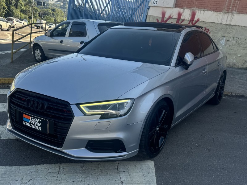 A3 2.0 TFSI SEDAN PERFORM BLACK 16V GASOLINA 4P S-TRONIC - 2019 - CAXIAS DO SUL