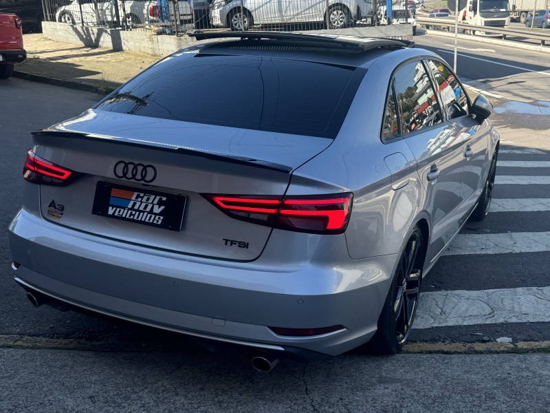 A3 2.0 TFSI SEDAN PERFORM BLACK 16V GASOLINA 4P S-TRONIC - 2019 - CAXIAS DO SUL