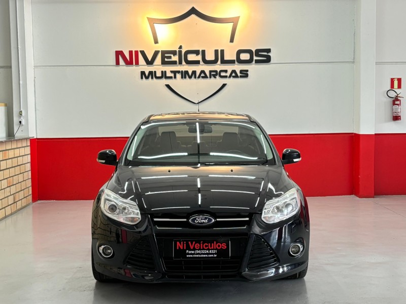 FOCUS 2.0 TITANIUM PLUS SEDAN 16V FLEX 4P AUTOMÁTICO - 2015 - CAXIAS DO SUL