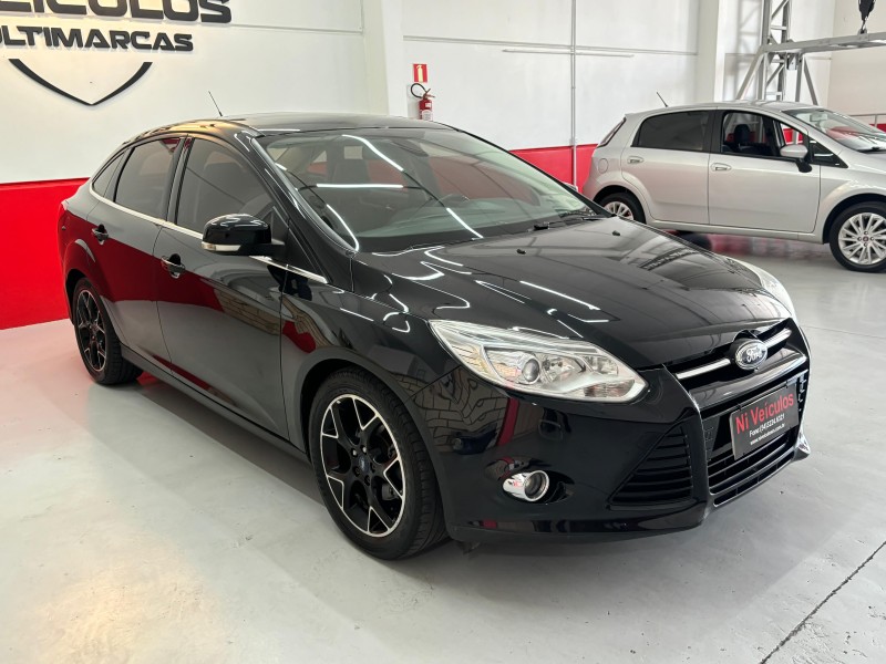 FOCUS 2.0 TITANIUM PLUS SEDAN 16V FLEX 4P AUTOMÁTICO - 2015 - CAXIAS DO SUL