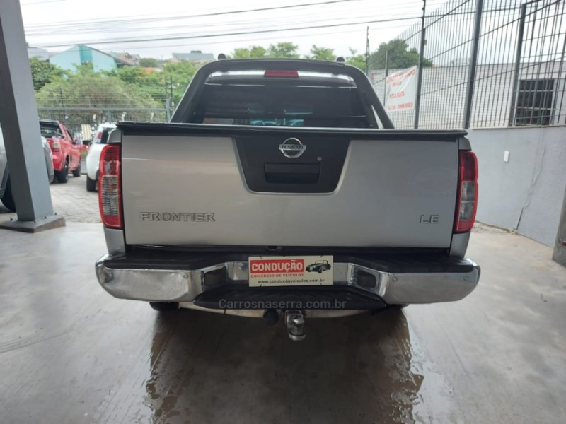 FRONTIER 2.5 LE 4X4 CD TURBO ELETRONIC DIESEL 4P MANUAL - 2012 - CAXIAS DO SUL