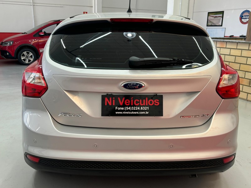 FOCUS 2.0 SE HATCH 16V FLEX 4P AUTO - 2015 - CAXIAS DO SUL